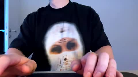 Lucas online show from December 5, 5:12 pm