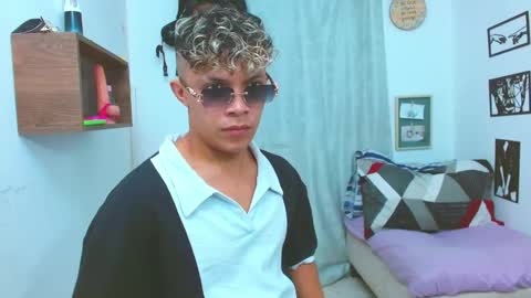 Snapshot of lucas_luxx1 chatting on October 4, 4:49 pm Lucas Luxx online show from October 4, 4:49 pm