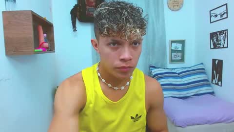 Snapshot of lucas_luxx1 chatting on October 14, 2:42 pm Lucas Luxx online show from October 14, 2:42 pm