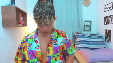Snapshot of lucas_luxx1 chatting on October 2, 4:06 pm Lucas Luxx online show from October 2, 4:06 pm