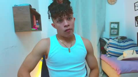 Snapshot of lucas_luxx1 chatting on September 9, 2:28 pm Lucas Luxx online show from September 9, 2:28 pm