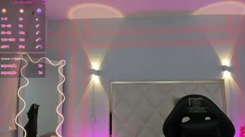 Lucas online show from May 26, 10:05 pm