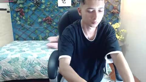 LucassSmith11 online show from May 9, 8:26 pm