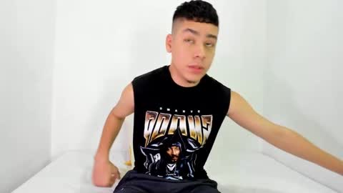 LUCAS TORREZ online show from March 31, 1:39 am