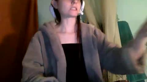 Luci Layne online show from May 28, 9:46 pm