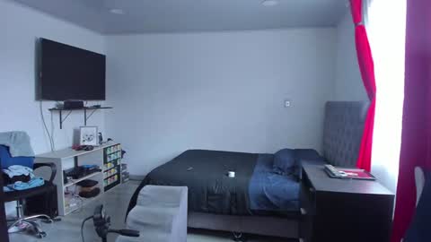 Lucia online show from January 28, 4:30 pm