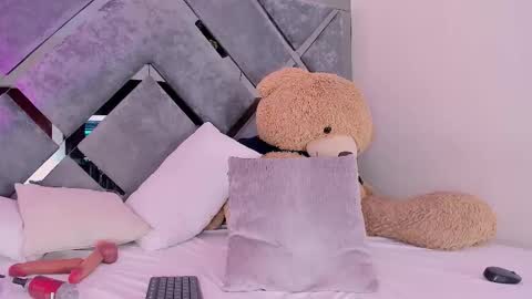 Lucia Gray online show from November 12, 11:07 pm