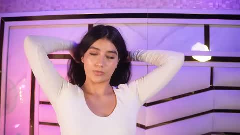 luciana_agudelo online show from April 6, 7:04 pm