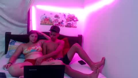 Snapshot of luciana_rober chatting on January 19, 11:32 pm luciana_rober online show from January 19, 11:32 pm