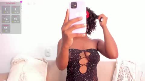 LucianaM online show from May 30, 4:27 pm