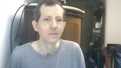 Luciano online show from April 2, 1:57 am