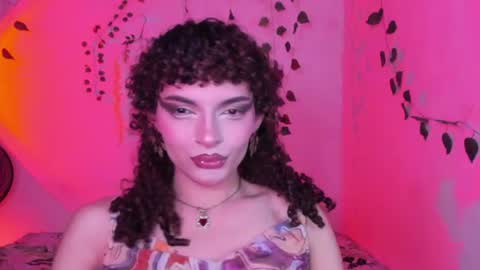 Lucy or Lucian 3 Come to my social Links3   online show from June 17, 7:13 am