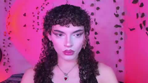 Lucy or Lucian 3 Come to my social Links3   online show from June 20, 11:27 am