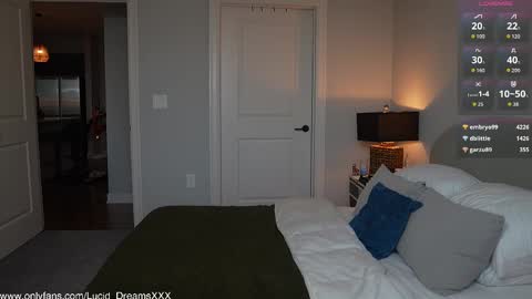 Lucid Lu online show from September 19, 10:57 pm