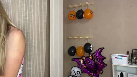 Lucie hot follow me on  online show from October 16, 6:40 pm