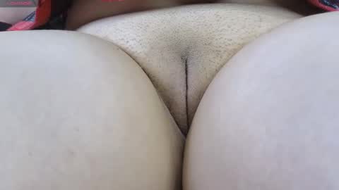 Snapshot of lucie_nicolls chatting on March 3, 11:03 pm Lucie   online show from March 3, 11:03 pm