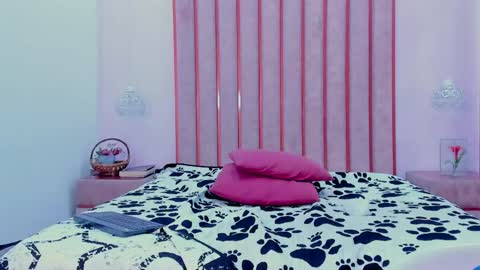 Lucie Red online show from May 16, 2:08 am