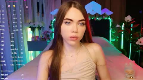 MimiFors online show from November 22, 8:18 pm