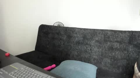 luci online show from April 10, 10:36 pm