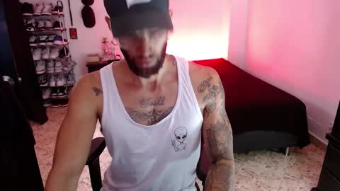 luciifer_hills online show from December 2, 5:43 pm