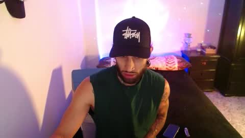 luciifer_hills online show from December 1, 4:05 pm