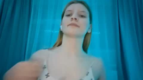 Monika online show from November 14, 8:33 pm