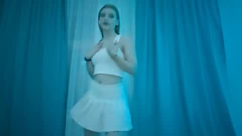 Monika online show from November 21, 9:13 pm