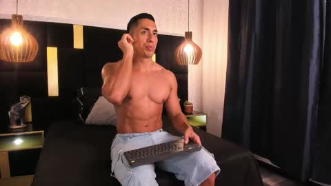 Lucio online show from March 14, 11:36 am