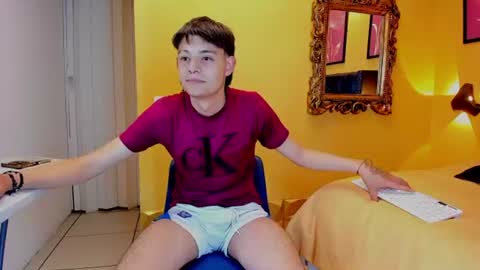 luckk_ online show from July 7, 7:23 am