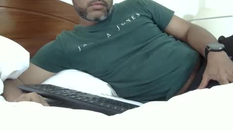 Snapshot of luckyfinalone chatting on October 12, 8:54 pm luckyfinalone online show from October 12, 8:54 pm