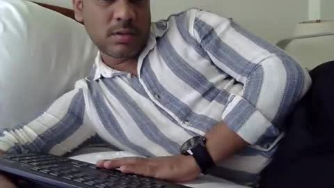 Snapshot of luckyfinalone chatting on September 29, 7:02 pm luckyfinalone online show from September 29, 7:02 pm