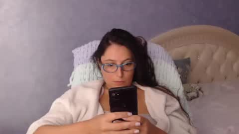 Snapshot of luckylinda23 chatting on September 30, 12:15 pm luckylinda23 online show from September 30, 12:15 pm