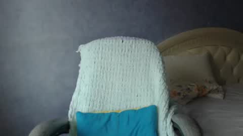 luckylinda23 online show from December 18, 10:43 am