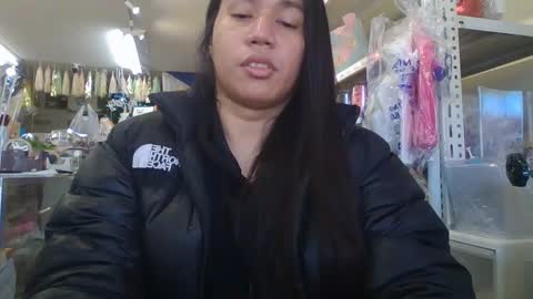 Snapshot of luckyts_cumx chatting on February 15, 4:36 am luckyts_cumx online show from February 15, 4:36 am