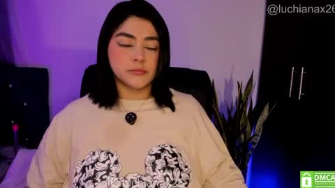 lucy online show from June 3, 2:25 am