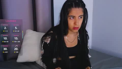   online show from September 30, 4:45 am