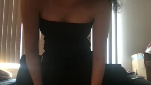 Lucy online show from February 15, 10:19 pm