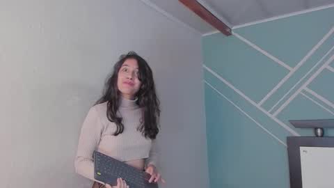 Snapshot of lucy_bluesea chatting on October 11, 1:54 am Lucy Herrera online show from October 11, 1:54 am