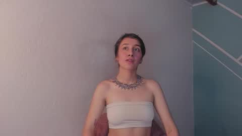 Lucy Herrera online show from February 20, 11:29 pm