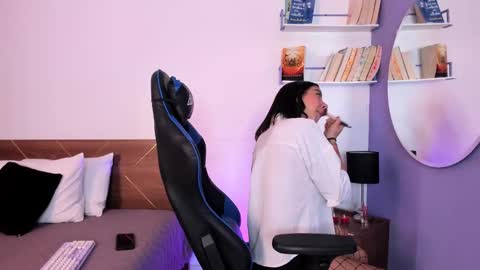 Your Lucy online show from March 7, 4:56 am