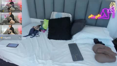 lucy_hot89 online show from January 10, 10:04 pm