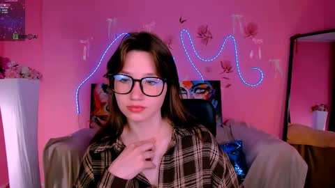 lucy online show from May 27, 7:22 pm