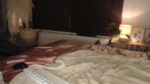 luciana online show from February 18, 1:21 am