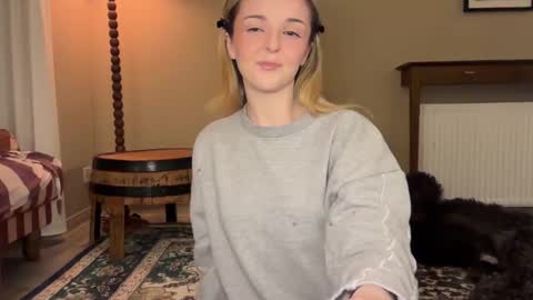 Lucy online show from March 29, 12:12 am