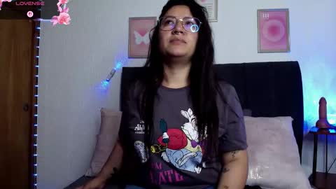 sam online show from May 27, 12:02 pm
