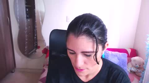 LUCY online show from December 30, 12:42 pm