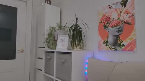 Lucy online show from February 26, 5:31 pm