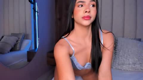 Lucy online show from October 23, 3:57 pm