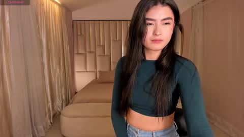 Lucy online show from October 10, 8:57 pm