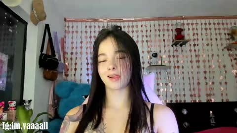 Snapshot of lucyy_tayy chatting on September 10, 9:10 am The love of your life 3 online show from September 10, 9:10 am